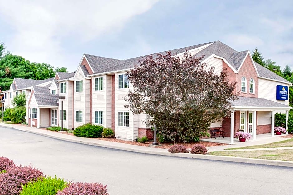 Microtel Inn & Suites Olean